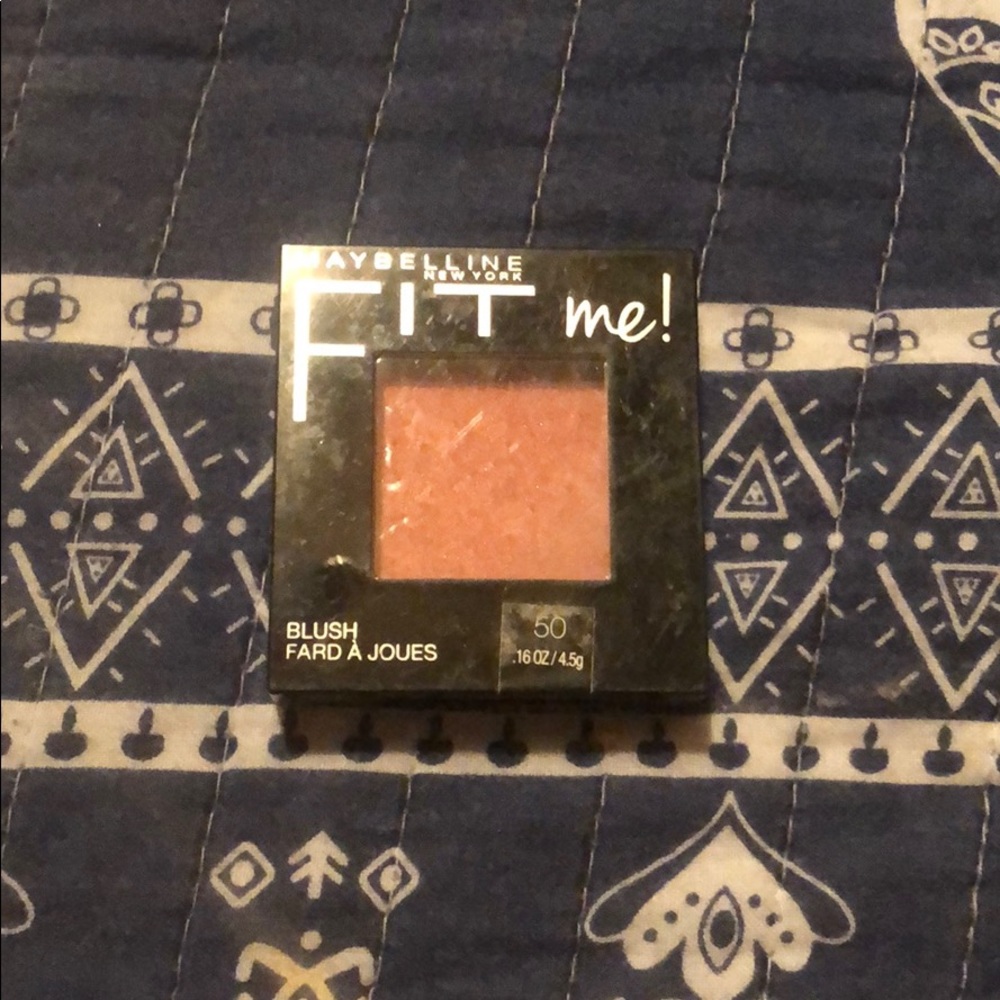 🛑🛑 6 for $18 🛑🛑 Maybelline Fit Me Blush